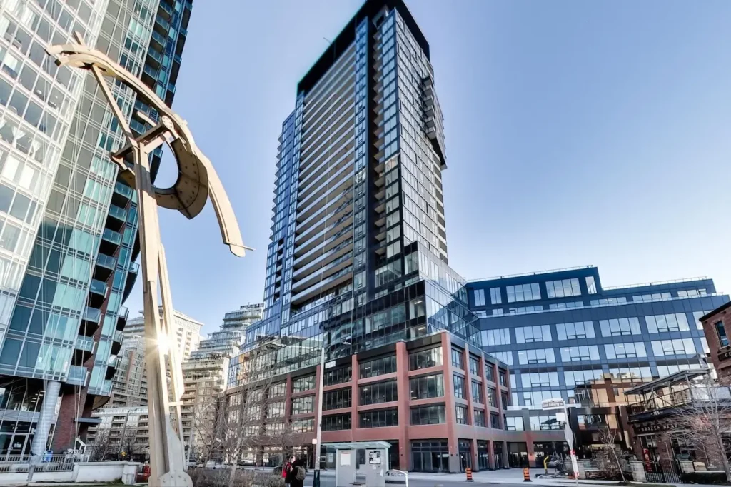 Toronto liberty village mls listing image