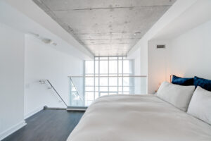 #533 5 hanna ave mls 25 copy