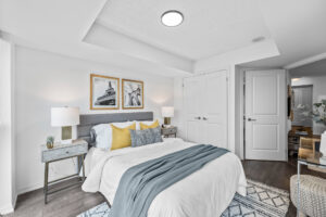#704 125 western battery rd mls 18
